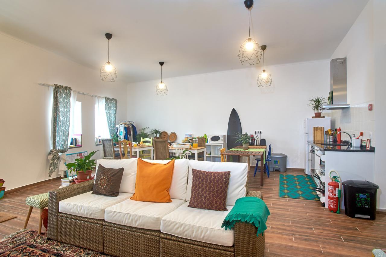Fisherman'S House Hostel Ericeira Exterior photo